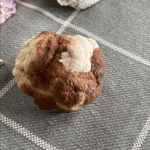 Natural Pink Amethyst Geode - Picture 2 of 3